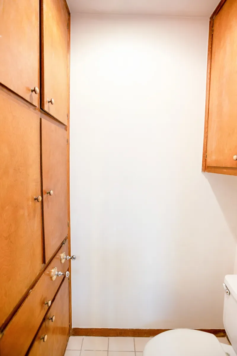 A ’70s Sunken Tub Was the One Thing That Stayed in This Retro Bathroom Refresh