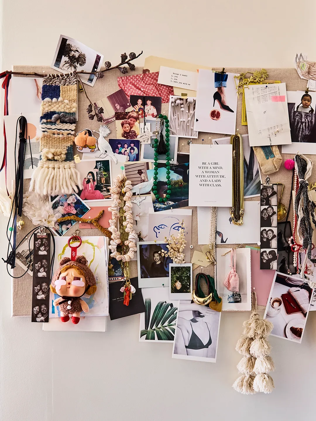 A Modular IKEA Wardrobe Keeps This Fashion Influencer's "Cloffice" In Order
