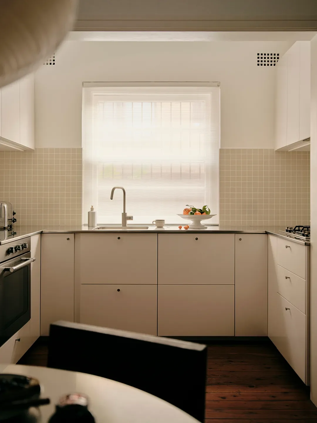 Baina's Co-Founder Has a Very On-Brand Tiled Tub in Her Sydney Home