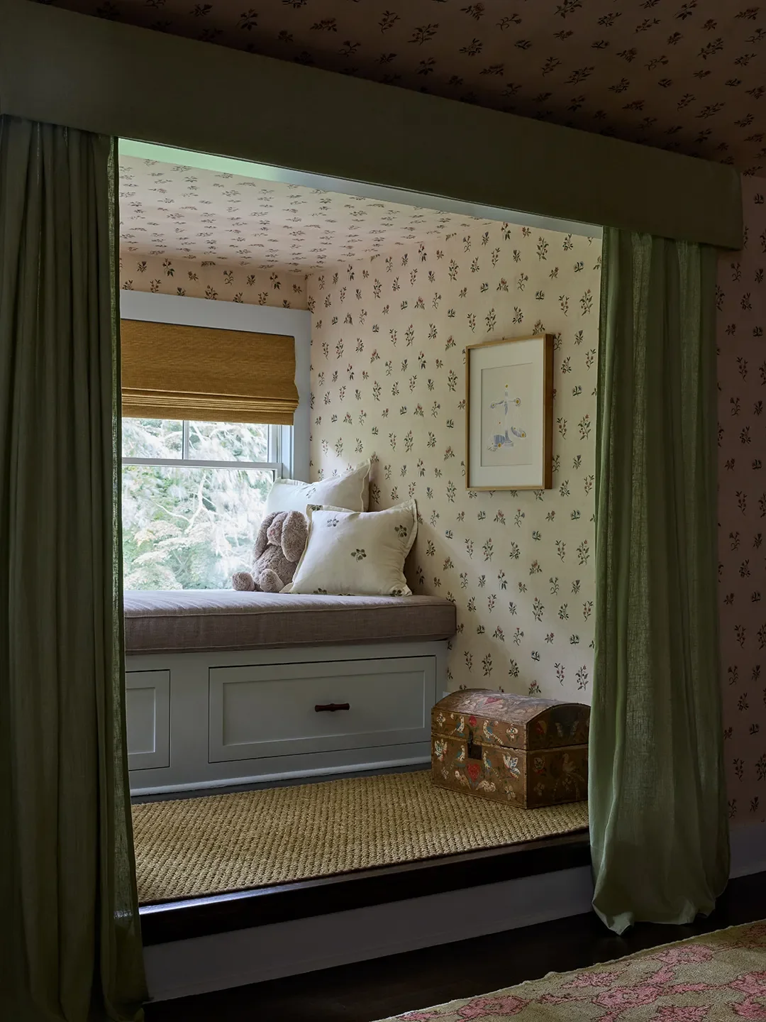 Behind the Design of a Playful Hamptons Home Inspired by Strawberry Fabric