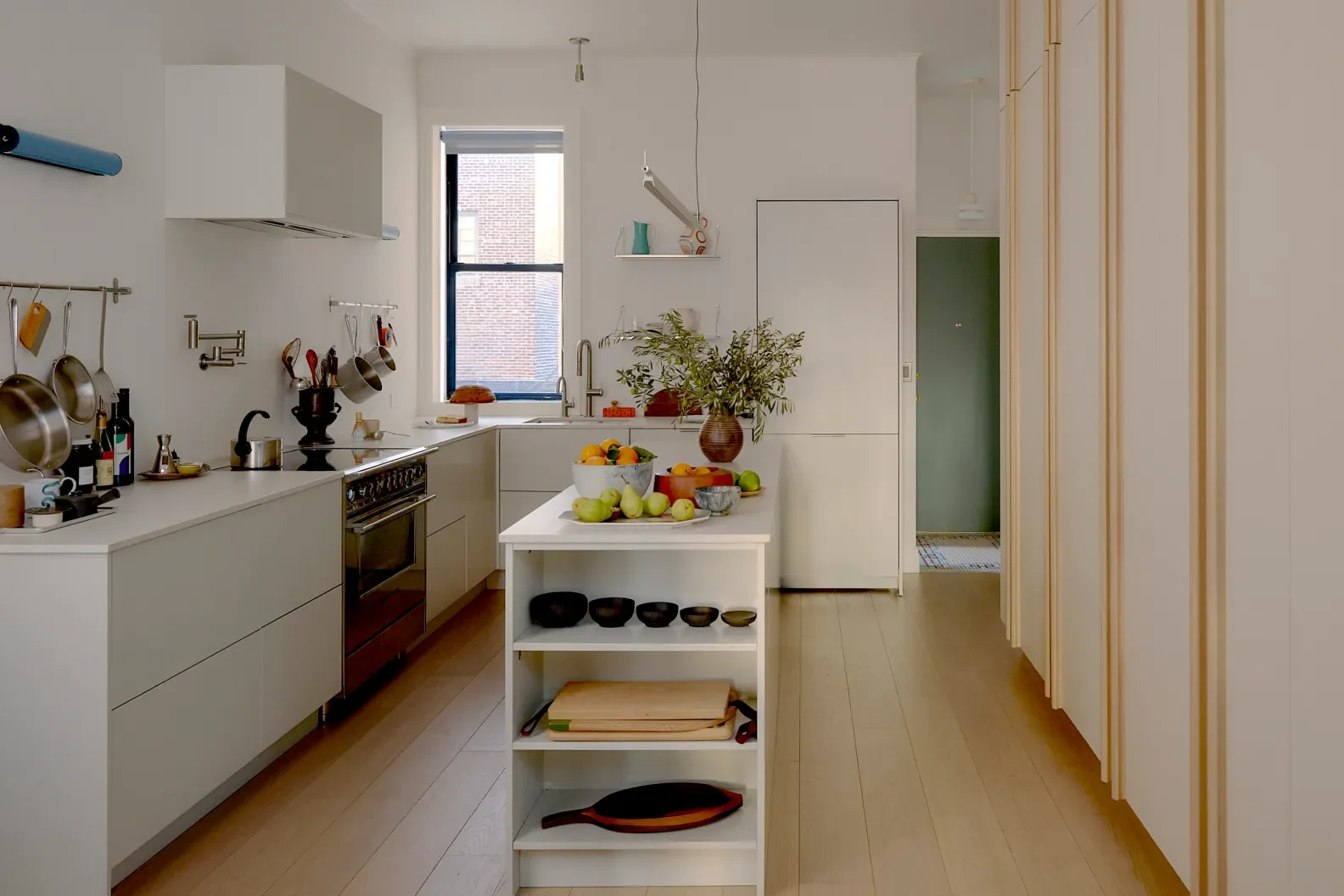 Everything Has a Story in This Culinary Consultant's Chelsea Aerie—Even the Molding