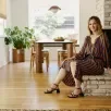 Flowers Got This L.A. Photographer Through 6 Months in the Hospital, So She Made Her Home an Ode to Them