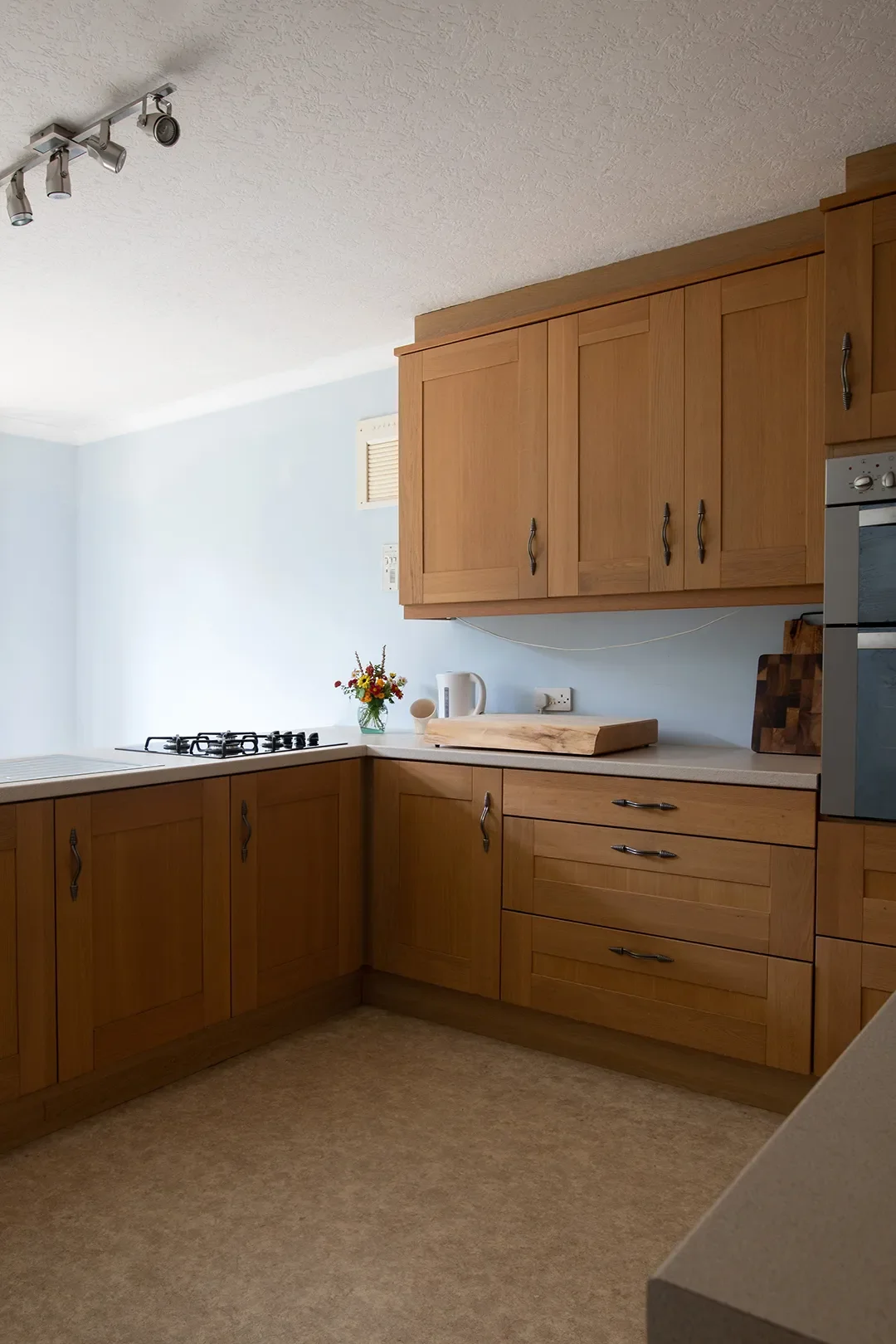 How This Londoner’s Weekend Kitchen Refresh Turned Into a 4-Month Renovation