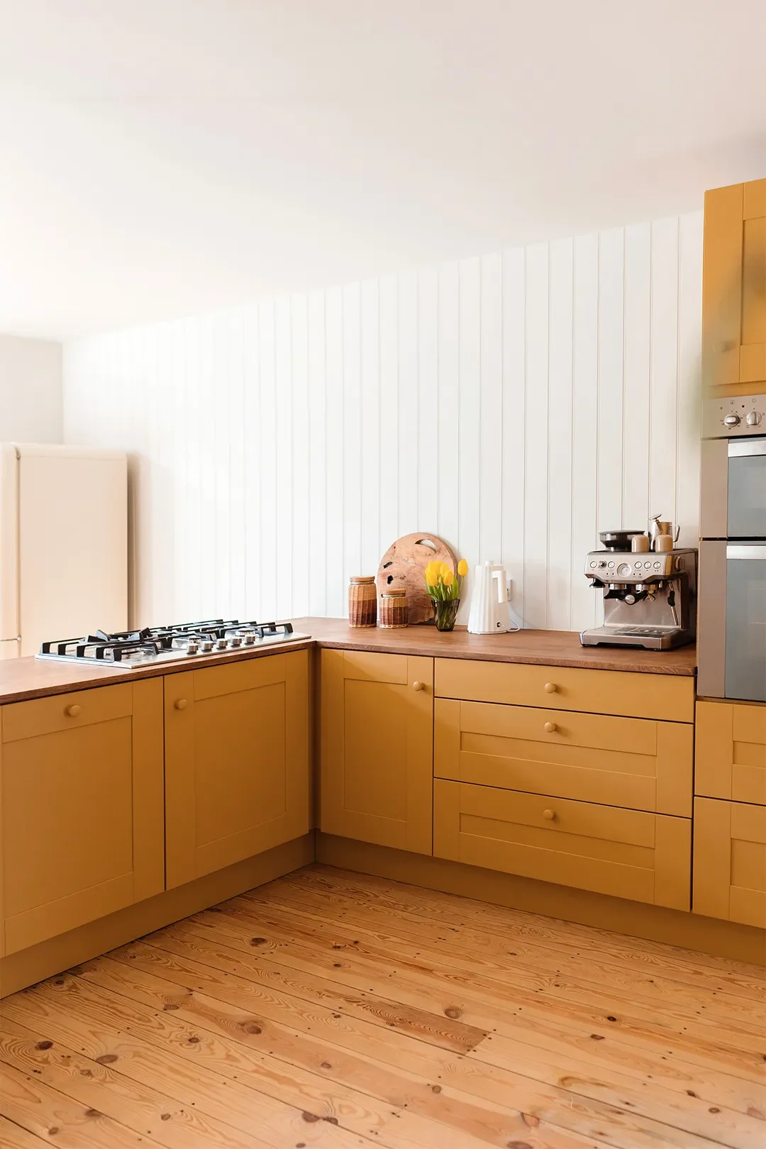 How This Londoner’s Weekend Kitchen Refresh Turned Into a 4-Month Renovation