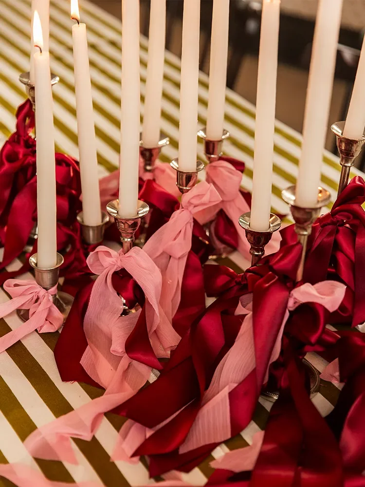 Rose, Bubblegum, Fuschia: The Holiday Hue of 2025 Is Pink