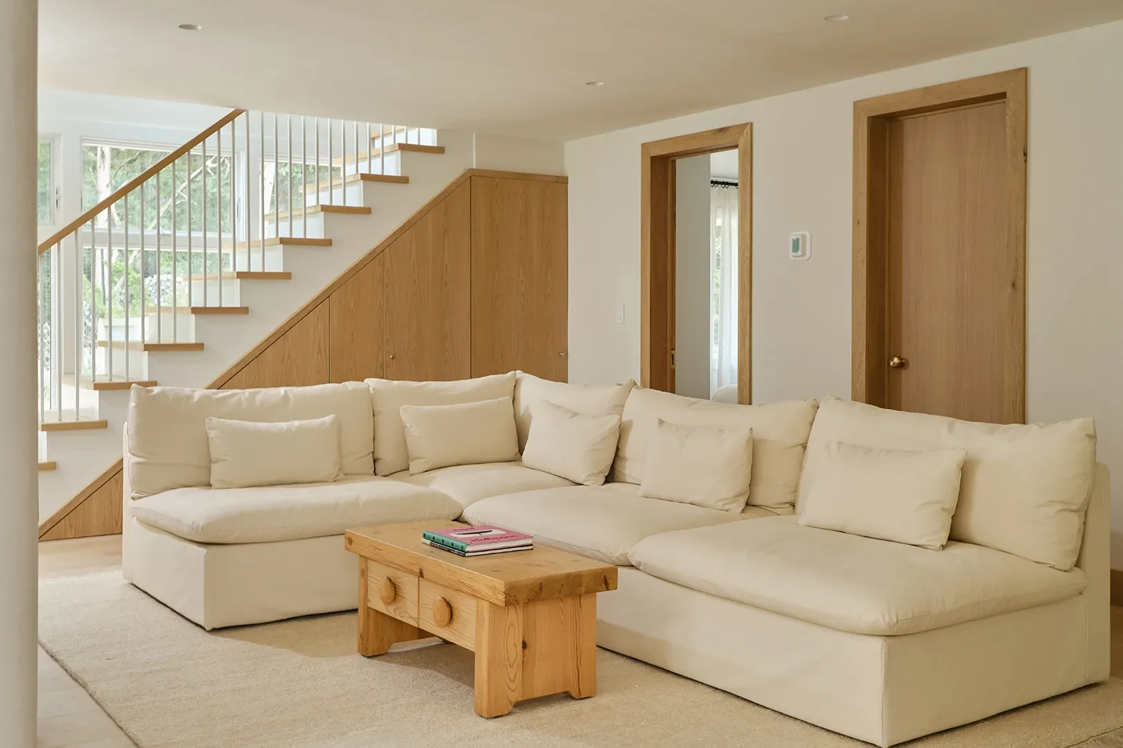 Soft, Glowy Light Is the Main Character in This Calming East Hamptons Home