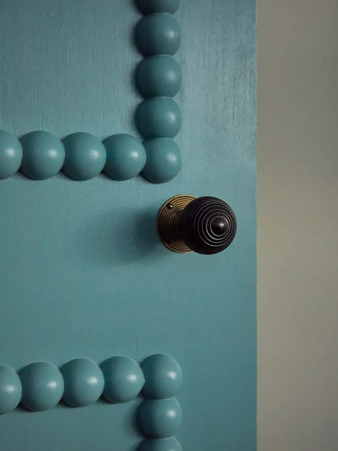 The Next Big Molding Trend Instantly Elevates Basic Doors