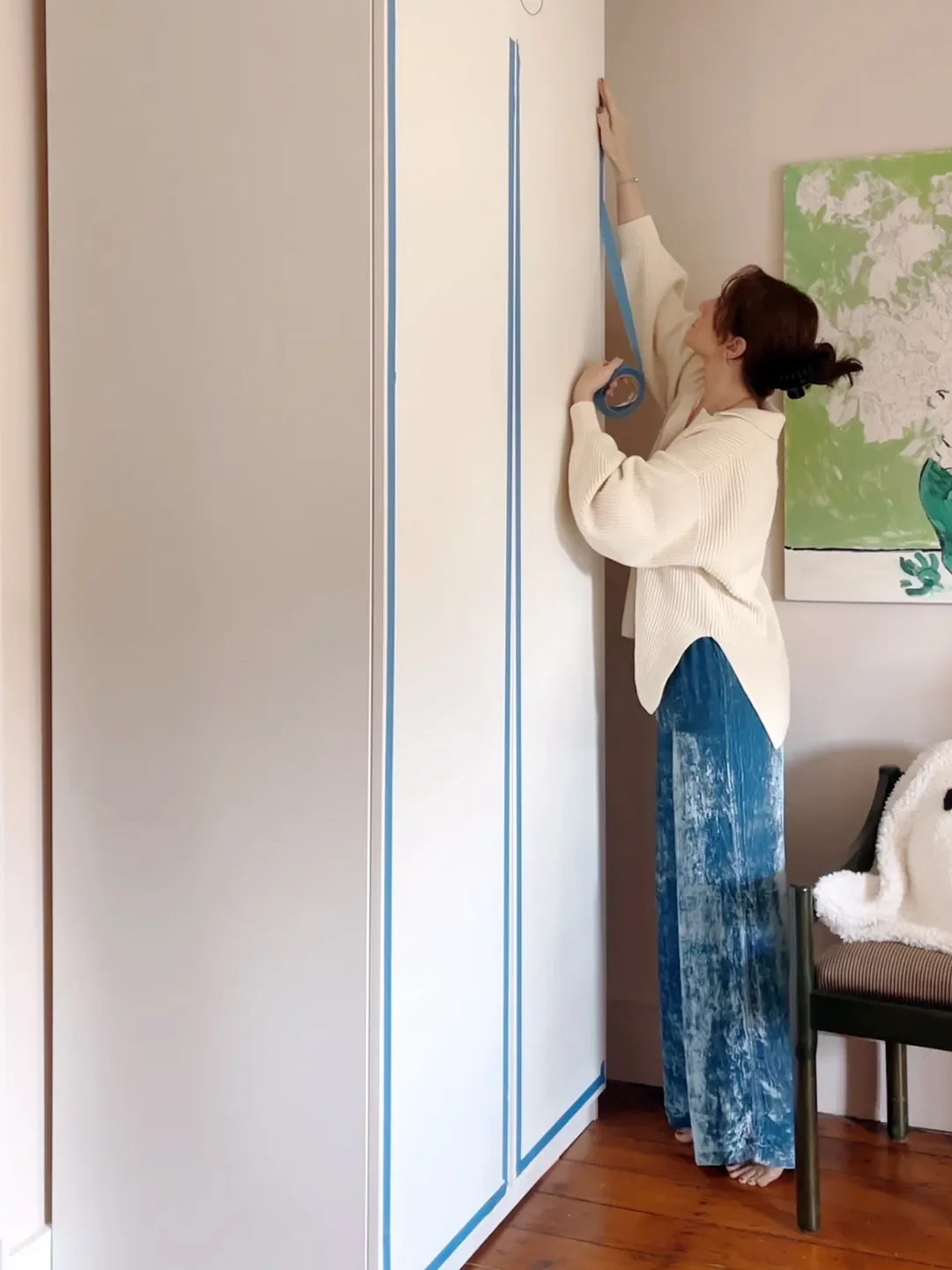 This $150 IKEA Pax Hack Stars Decorative Molding You Can Cut With Simple Shears