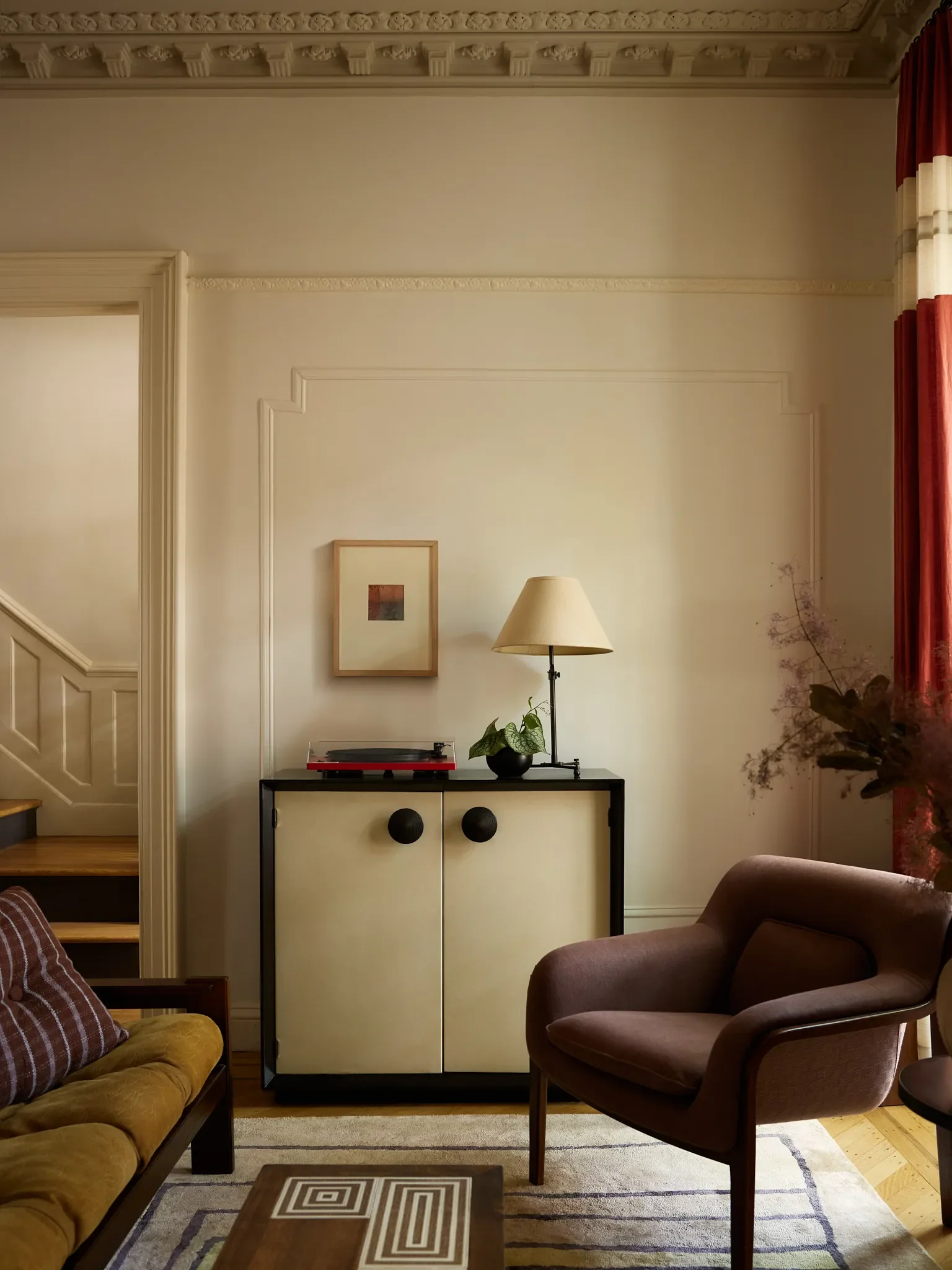 This Brooklyn Townhouse Is a Masterful Mix of Victorian, Mid-Century Modern, and Art Deco