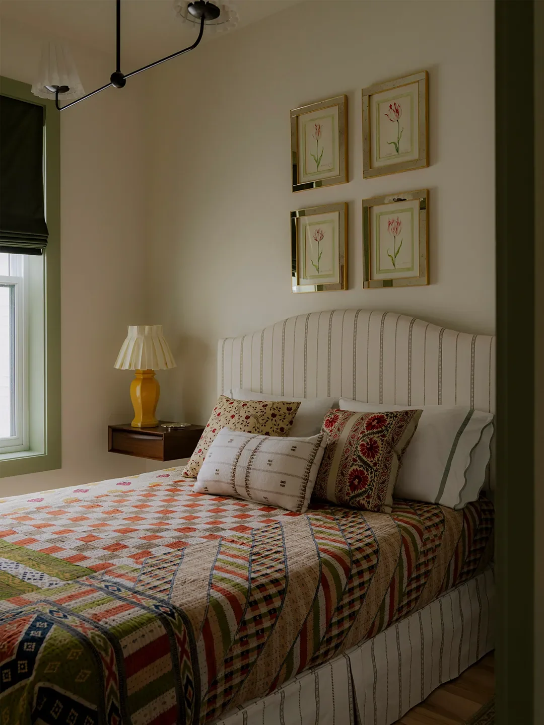 This Designer Undid a Historic Brownstone's Developer Remodel With Warm Layers and Soft Curves