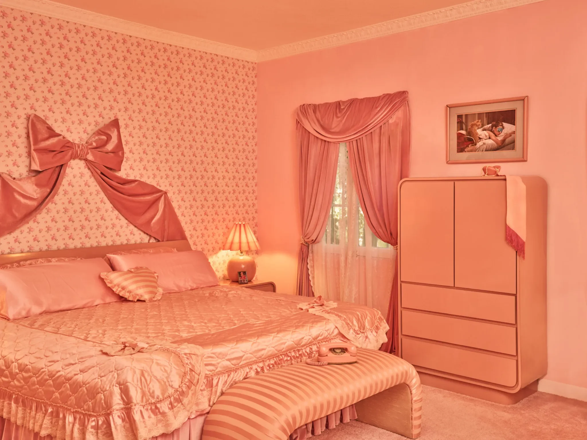 This Pink-Obsessed Renter Knows Her ’80s Barbie Apartment Isn’t for Everyone