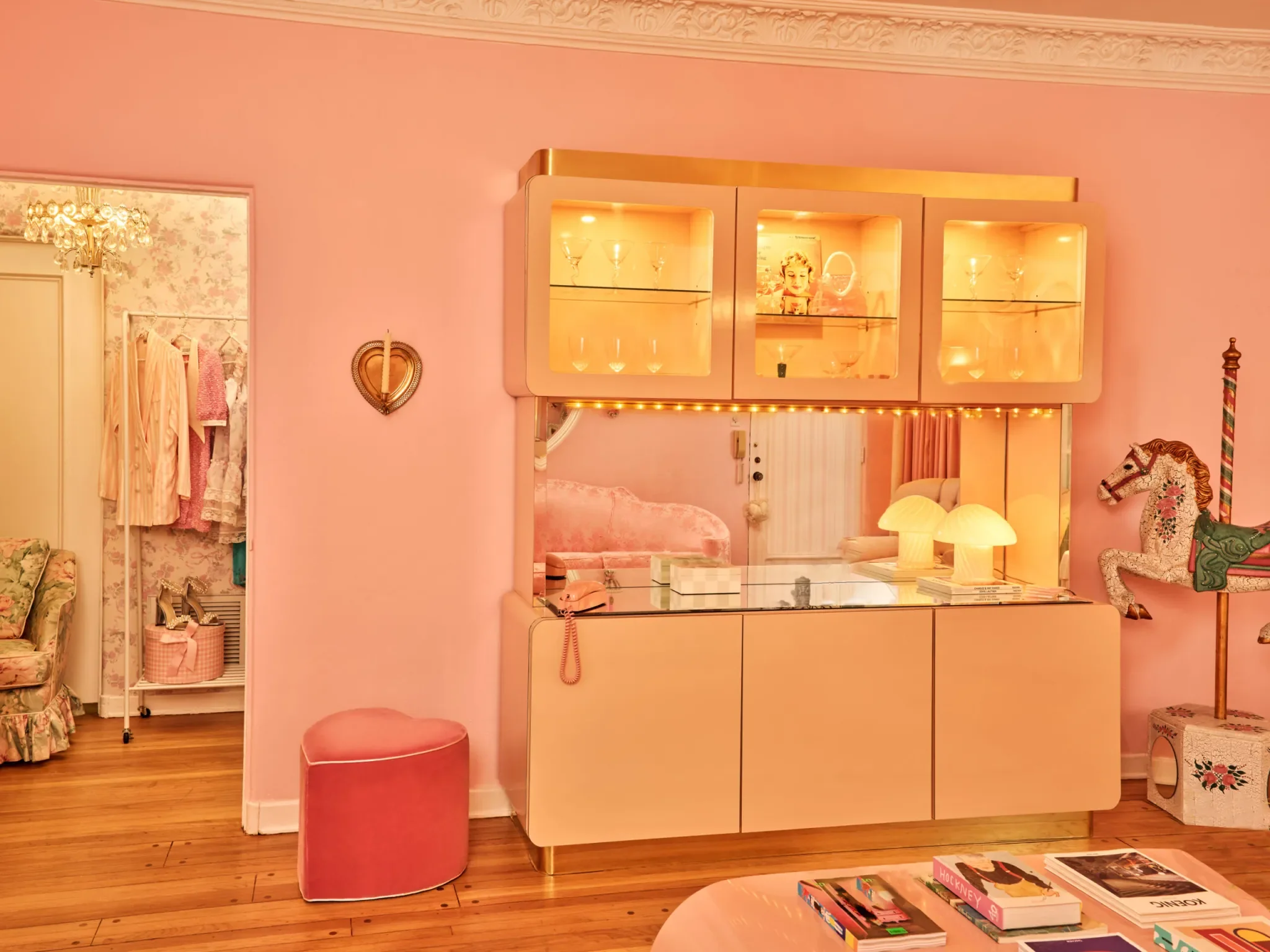 This Pink-Obsessed Renter Knows Her ’80s Barbie Apartment Isn’t for Everyone